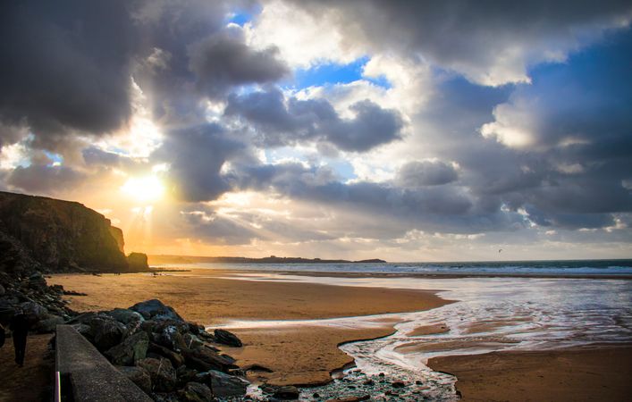 Beach Shore During Sunset Photo