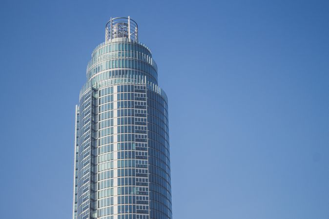 Modern Building Exterior Photo