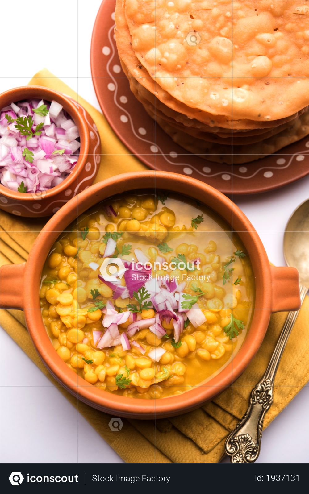 premium dal pakwan or daal pakwaan as indian local breakfast or street food photo download in png jpg format premium dal pakwan or daal pakwaan as indian local breakfast or street food photo download in png jpg format